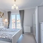 Navigator-port View Apartmán *